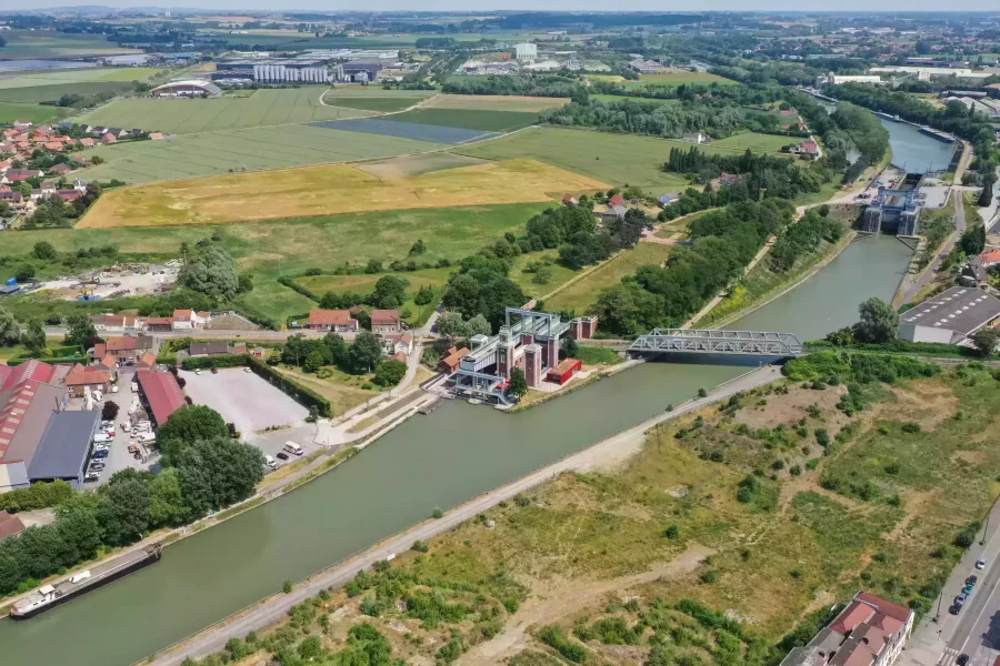 Erkunden Sie den Fontinettes-Wanderweg
